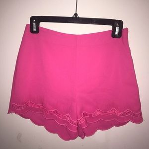 pink shorts